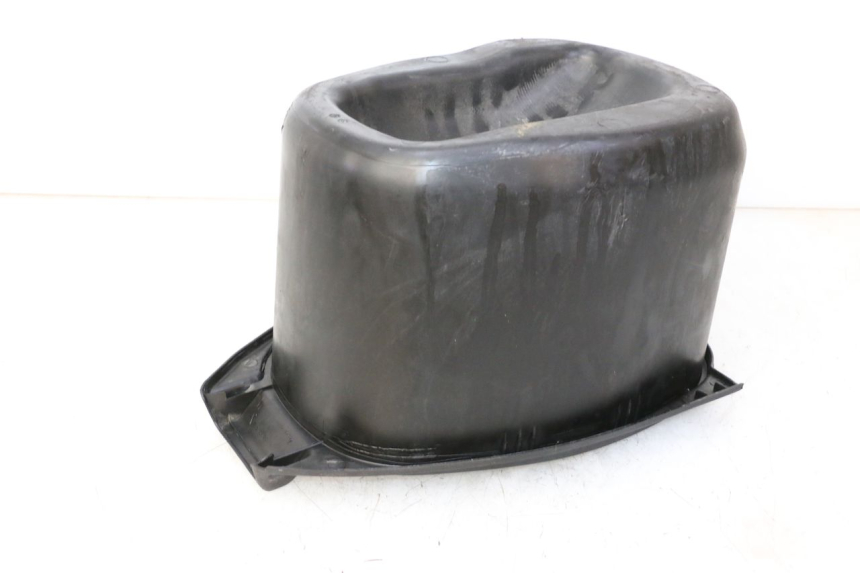photo de COFFRE SELLE PIAGGIO LXV 4T 50 (2009 - 2013) - Détail de la pièce