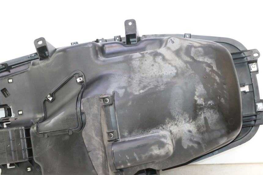 photo de COFFRE SELLE PIAGGIO MP3 500 (2016 - 2018) - Vue produit