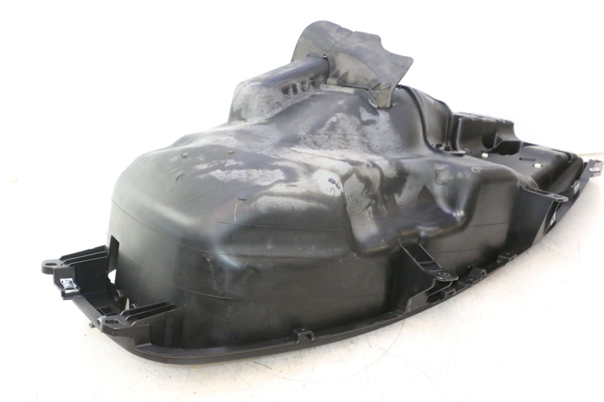 photo de COFFRE SELLE PIAGGIO MP3 500 (2016 - 2018) - Zoom composants