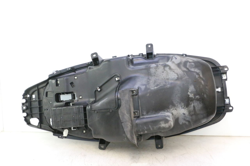 photo de COFFRE SELLE PIAGGIO MP3 500 (2016 - 2018) - Pièce contrôlée