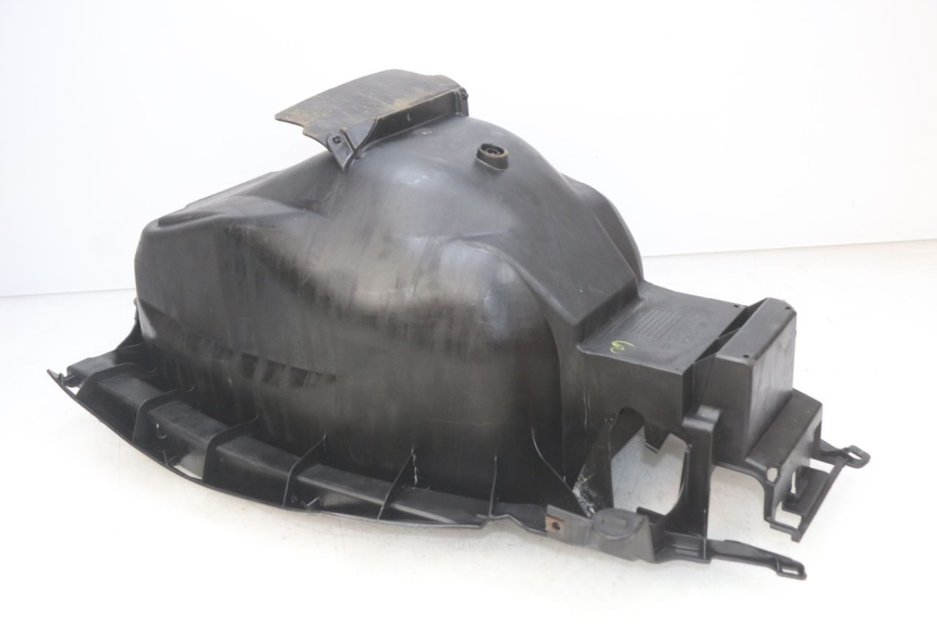 photo de COFFRE SELLE YAMAHA N-MAX NMAX 125 (2017 - 2020) - Détail de la pièce