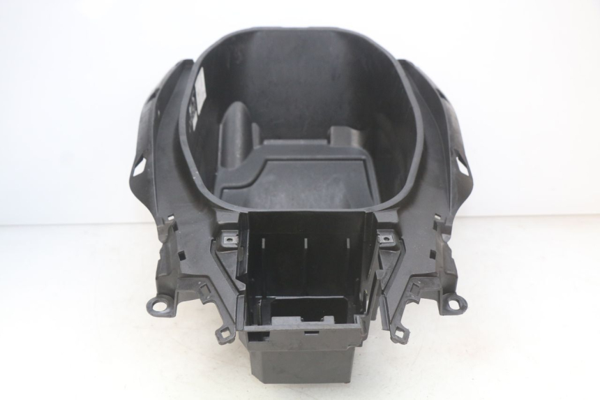 photo de COFFRE SELLE YAMAHA N-MAX NMAX 125 (2017 - 2020) - Vue d’ensemble