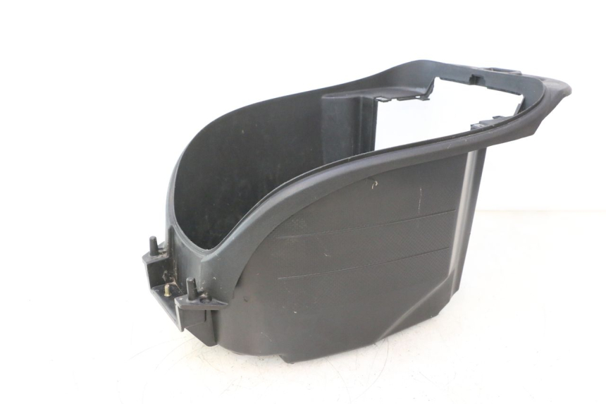photo de COFFRE SELLE KYMCO LIKE 4T 50 (2019 - 2025) - Points de fixation