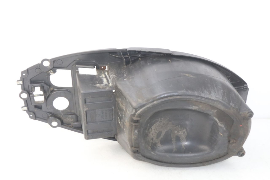 photo de COFFRE SELLE PIAGGIO NEW TYPHOON 50 (2010 - 2017) - Zoom état d’usage