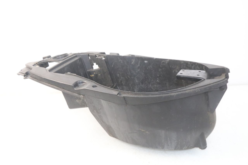 photo de COFFRE SELLE PIAGGIO NEW TYPHOON 50 (2010 - 2017) - Autre angle de vue