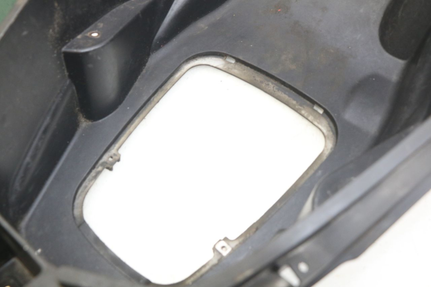 photo de COFFRE SELLE GILERA NEXUS 125 (2007 - 2009) - Autre angle de vue