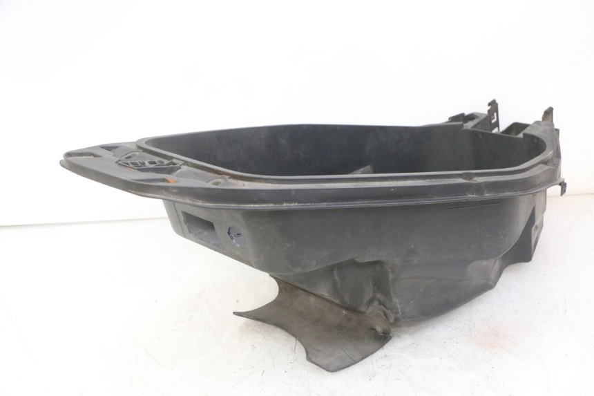 photo de COFFRE SELLE GILERA NEXUS 125 (2009 - 2013) - État de surface