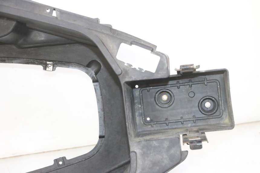 photo de COFFRE SELLE GILERA NEXUS 125 (2009 - 2013) - Marquages et références