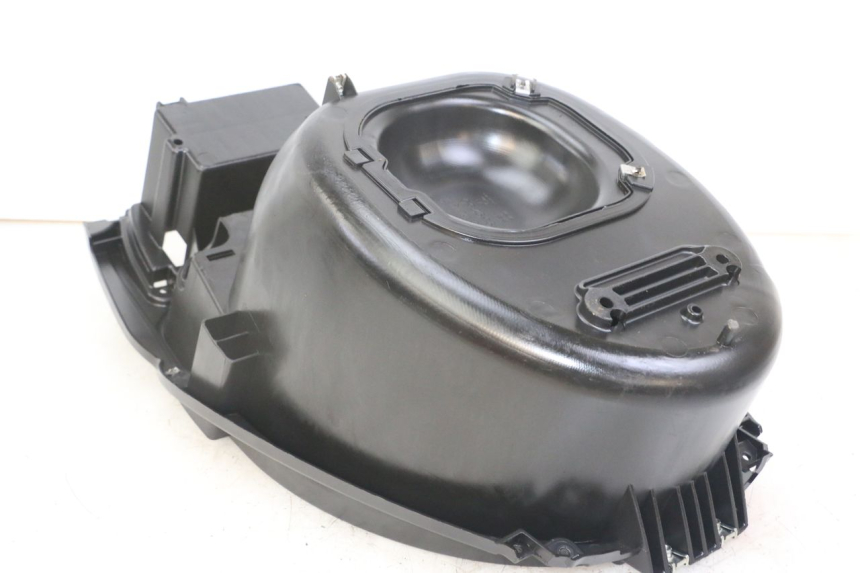 photo de COFFRE SELLE PIAGGIO NRG POWER PUREJET 50 (2018 - 2021) - Détail de la pièce