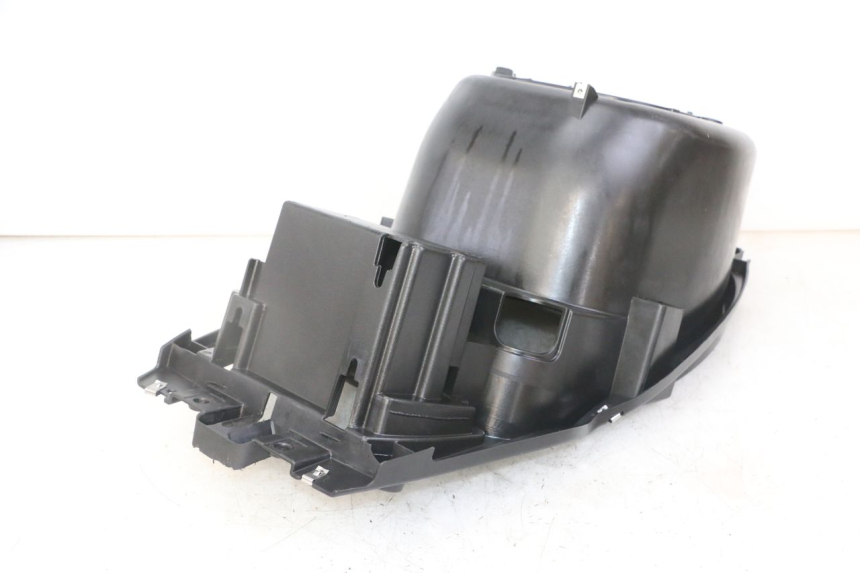 photo de COFFRE SELLE PIAGGIO NRG POWER PUREJET 50 (2018 - 2021) - Zoom état d’usage