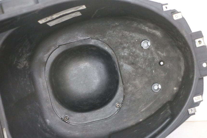 photo de COFFRE SELLE PIAGGIO NRG POWER PUREJET 50 (2018 - 2021) - Pièce contrôlée