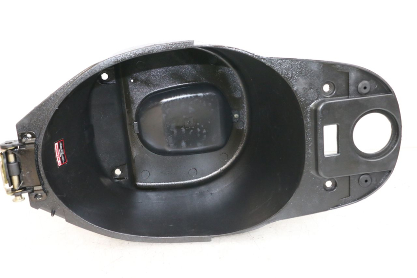 photo de COFFRE SELLE JM MOTORS OLDIES 4T 50 (2010 - 2020) - Gros plan technique