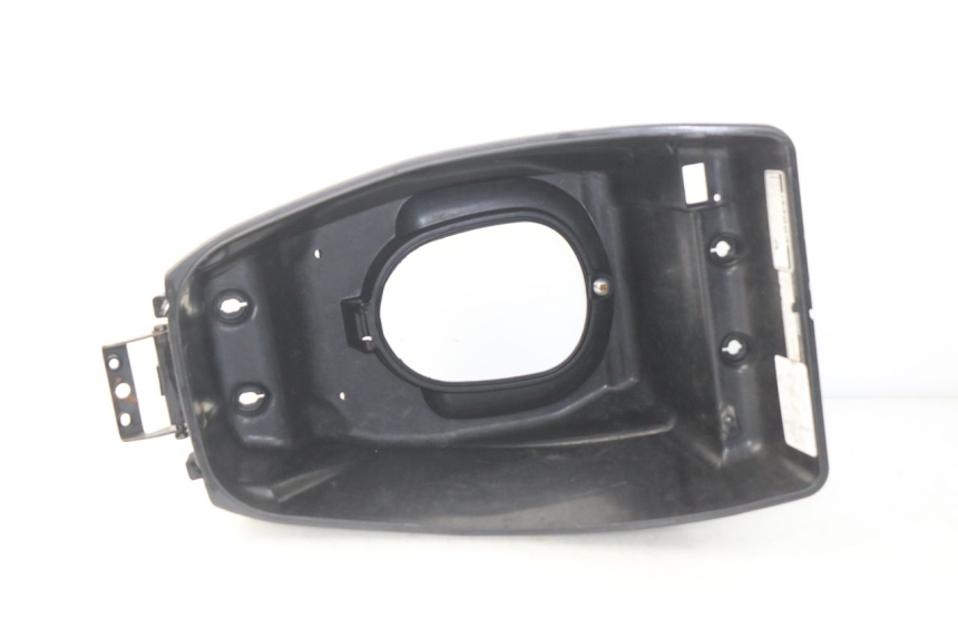 photo de COFFRE SELLE SYM ORBIT 2 4T 50 (2008 - 2017) - Zoom état d’usage