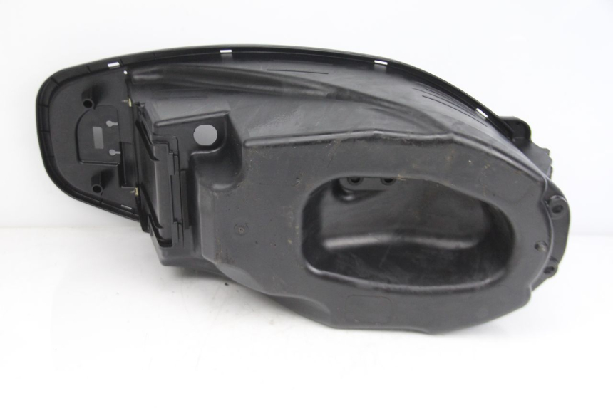 photo de COFFRE SELLE SYM ORBIT III 3 4T 50 (2021 - 2025) - Vue d’ensemble