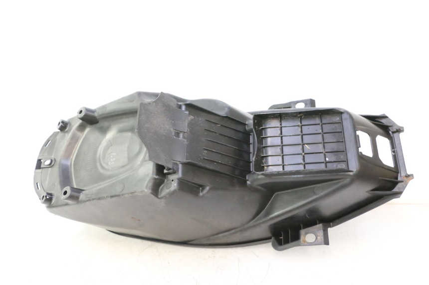 photo de COFFRE SELLE HONDA PCX (JF28) 125 (2009 - 2011) - Détail de la pièce