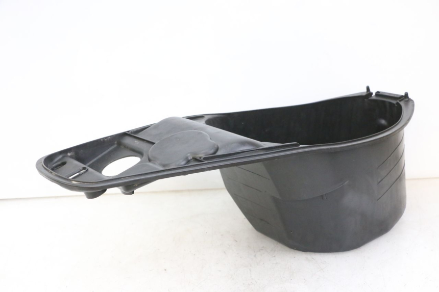 photo de COFFRE SELLE PEUGEOT TWEET 4T 50 (2014 - 2019) - Autre angle de vue