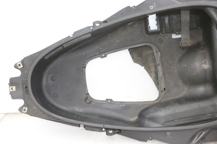 photo de COFFRE SELLE PIAGGIO MP3 125 (2006 - 2014) - Vue produit