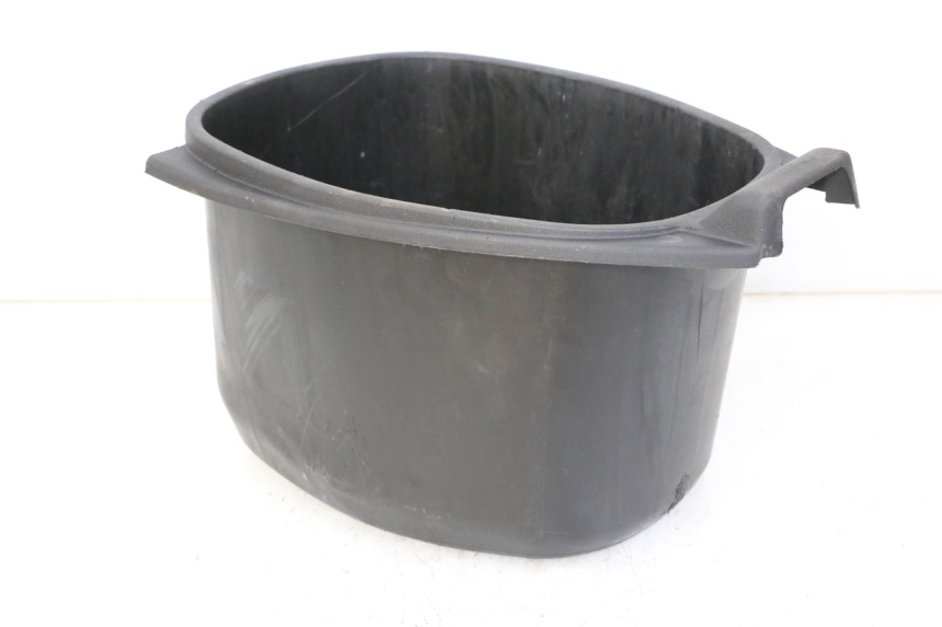 photo de COFFRE SELLE PIAGGIO VESPA LX IE 125 (2010 - 2012) - Autre angle de vue