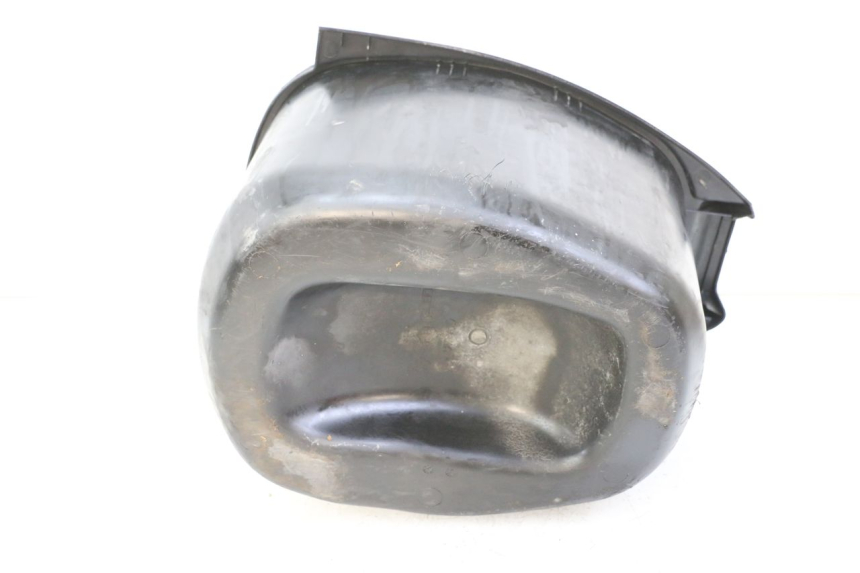 photo de COFFRE SELLE PIAGGIO VESPA S 2T 50 (2007 - 2014) - Détail de la pièce