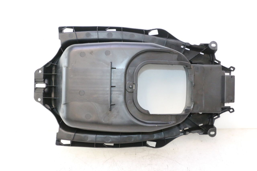 photo de COFFRE SELLE JM MOTORS R-MAX TECH 50 (2024 - 2026) - Gros plan technique