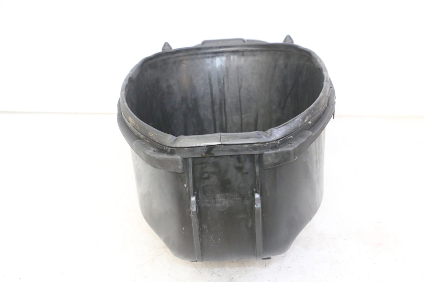 photo de COFFRE SELLE APRILIA RALLY AC 50 (1995 - 2004) - Points de fixation