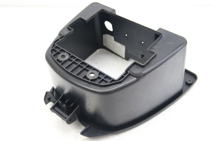 photo de COFFRE SELLE RED ELECTRIC RED E PRO 1 (2017 - 2019) - Gros plan technique