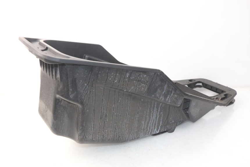 photo de COFFRE SELLE DAELIM S3 125 (2010 - 2017) - Détail de la pièce