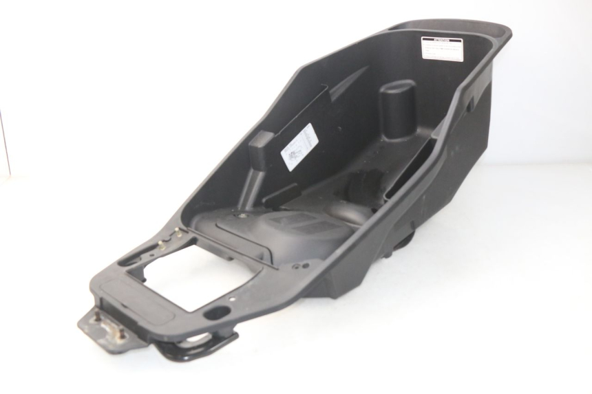 photo de COFFRE SELLE DAELIM S3 125 (2010 - 2017) - Zoom état d’usage