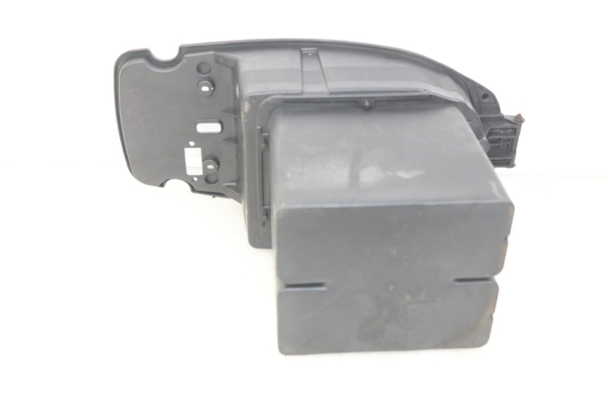 photo de COFFRE SELLE LVNENG S5 1 (2019 - 2023) - Gros plan technique