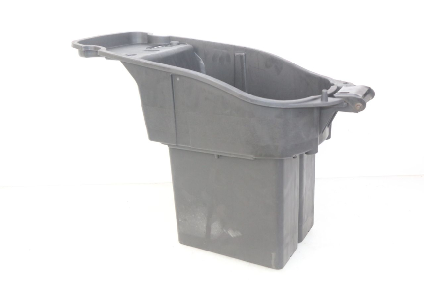 photo de COFFRE SELLE LVNENG S5 1 (2019 - 2023) - Points de fixation