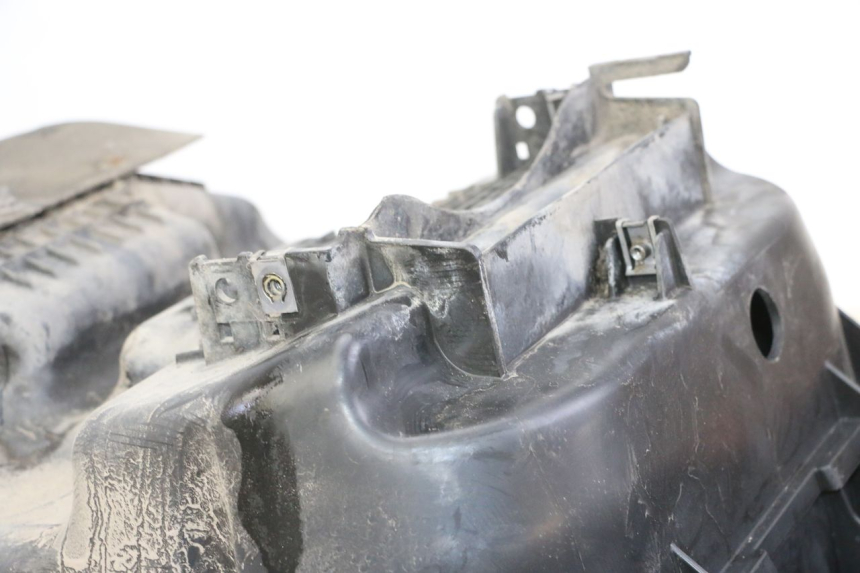 photo de COFFRE SELLE PEUGEOT SATELIS 250 (2006 - 2012) - Autre angle de vue