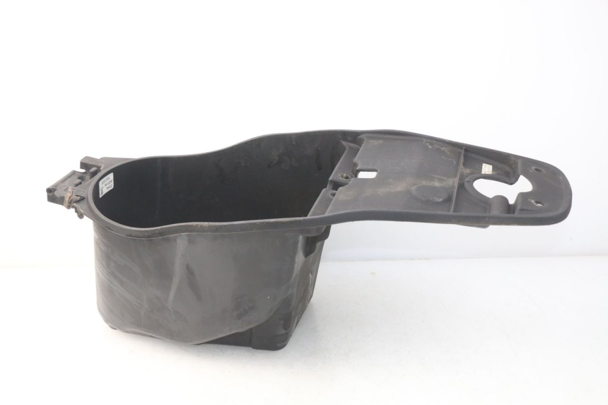 photo de COFFRE SELLE HONDA SES DYLAN 125 (2002 - 2006) - Vue principale