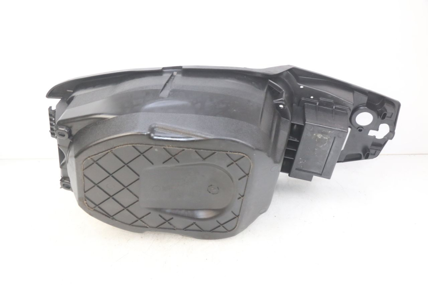 photo de COFFRE SELLE PEUGEOT SPEEDFIGHT 3 AIR 50 (2009 - 2015) - Autre angle de vue