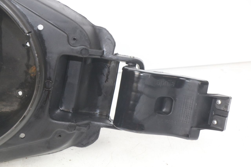 photo de COFFRE SELLE APRILIA SR LC 50 (1997 - 2004) - Zoom état d’usage