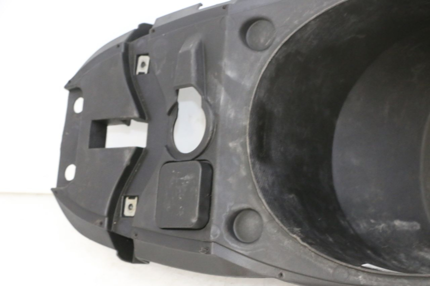 photo de COFFRE SELLE APRILIA SR R 2T LC 50 (2018 - 2021) - Marquages et références