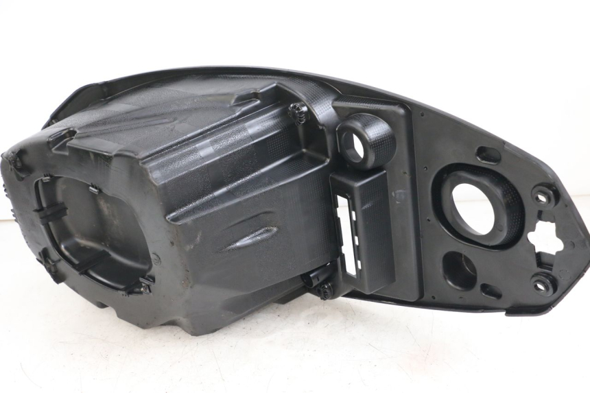 photo de COFFRE SELLE PEUGEOT STREETZONE I 2T 50 (2018 - 2020) - Autre angle de vue