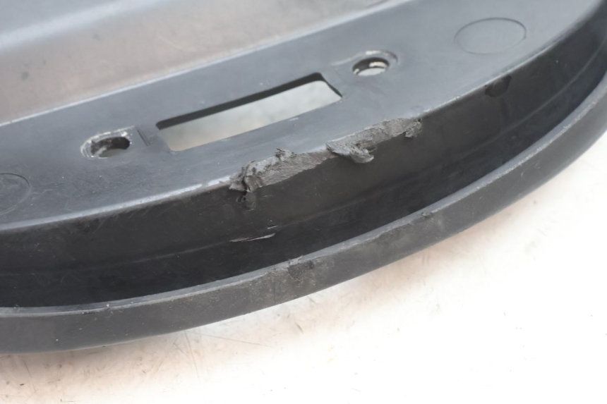 photo de COFFRE SELLE KYMCO SUPER 8 2T 50 (2007 - 2013) - Points de fixation