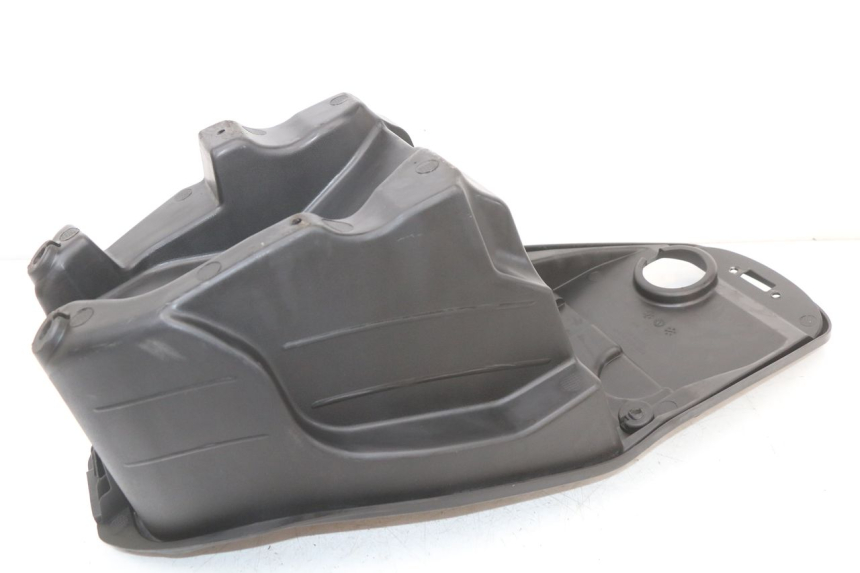 photo de COFFRE SELLE KYMCO SUPER 8 4T 50 (2021 - 2024) - Pièce contrôlée