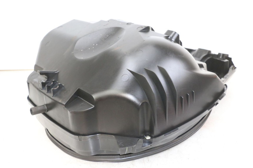 photo de COFFRE SELLE SUZUKI BURGMAN 125 (2018 - 2021) - Autre angle de vue