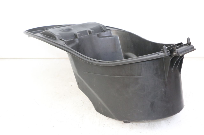 photo de COFFRE SELLE SYM JET 14 4T 50 (2018 - 2022) - Autre angle de vue