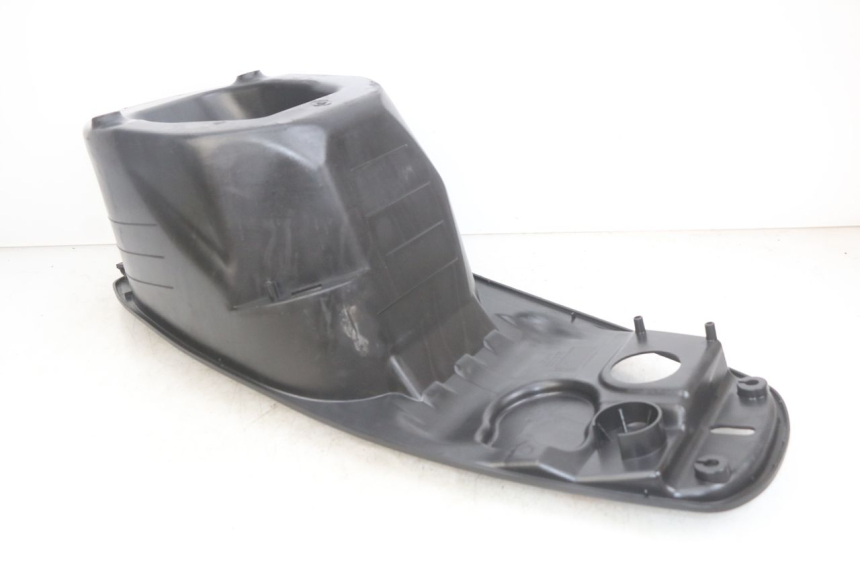 photo de COFFRE SELLE SYM SYMPHONY 125 (2009 - 2015) - Détail de la pièce