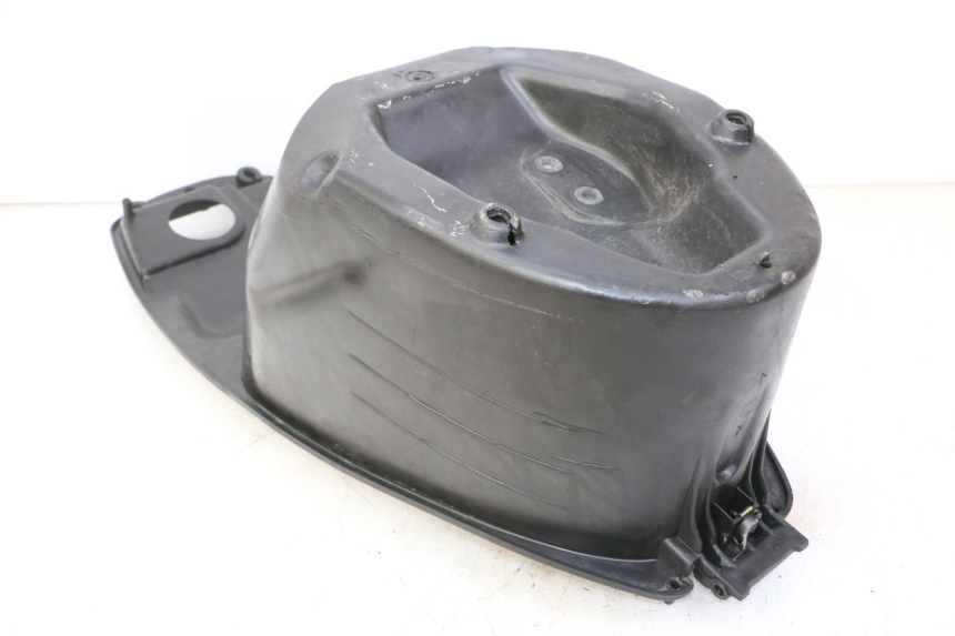 photo de COFFRE SELLE PEUGEOT TWEET 4T 50 (2018 - 2022) - Zoom état d’usage