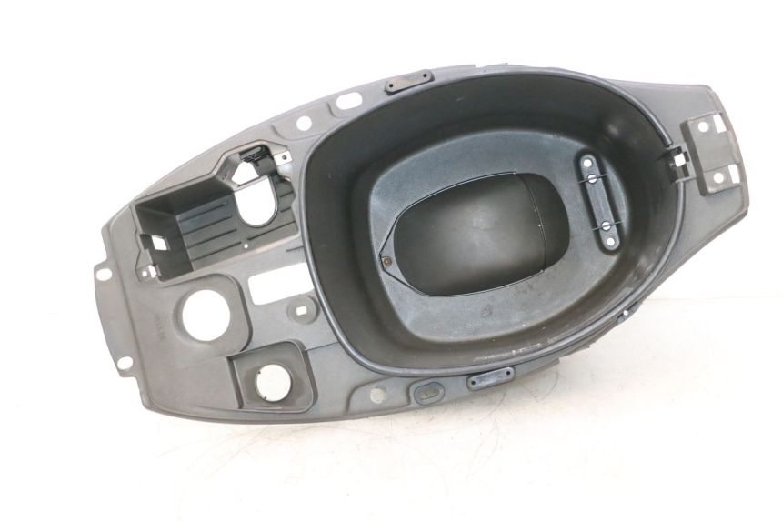 photo de COFFRE SELLE PIAGGIO TYPHOON 50 (2000 - 2009) - Vue principale