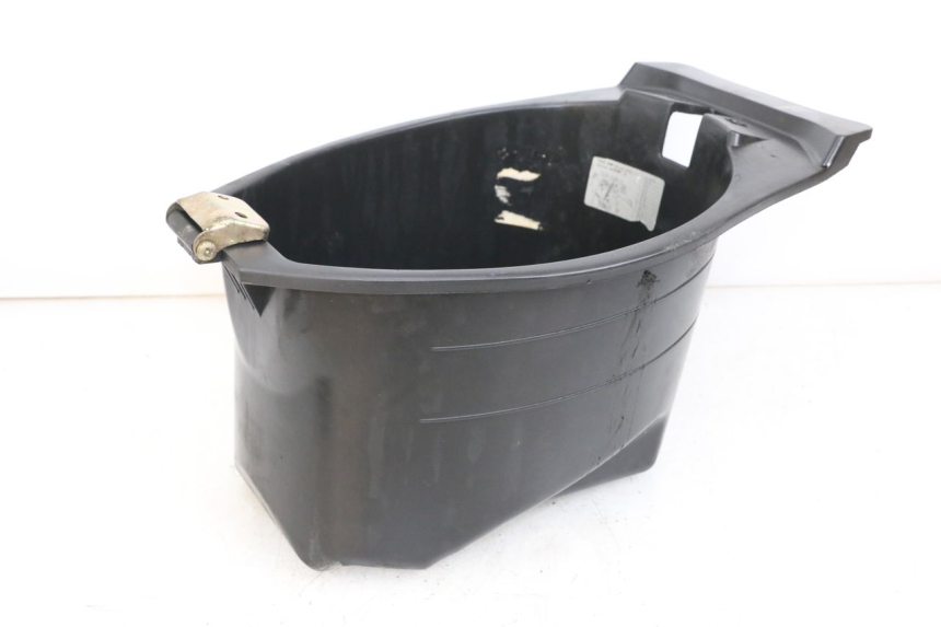 photo de Seat cowl BEELINE VELOCE 4T 50 (2011 - 2020) - Vue principale