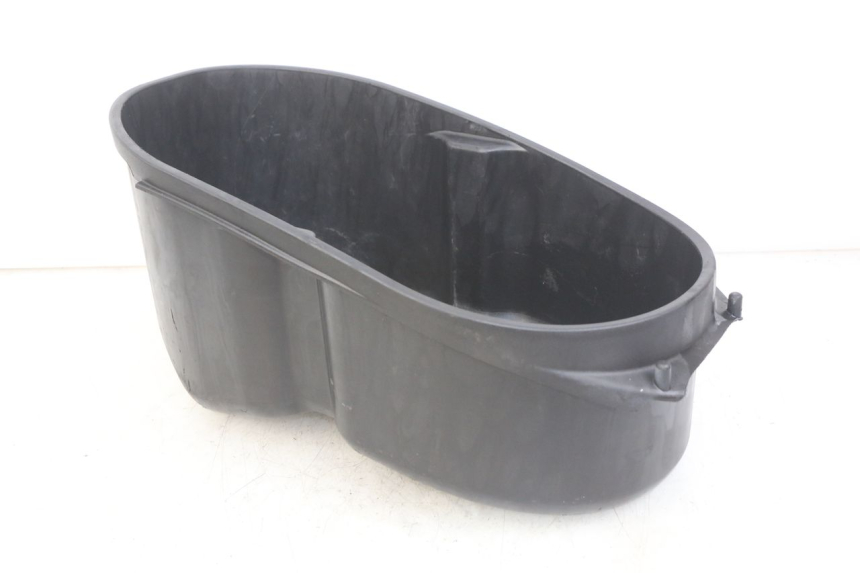 photo de COFFRE SELLE PIAGGIO VESPA GRANTURISMO 125 (2003 - 2007) - Zoom état d’usage