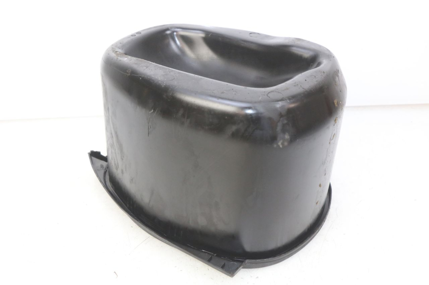 photo de COFFRE SELLE PIAGGIO VESPA LX 2T 50 (2005 - 2013) - Zoom état d’usage