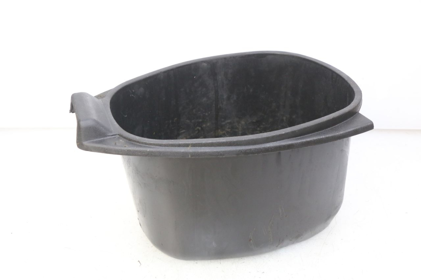 photo de COFFRE SELLE PIAGGIO VESPA LX 2T 50 (2005 - 2013) - Autre angle de vue