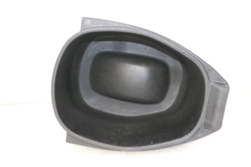 photo de COFFRE SELLE PIAGGIO VESPA S 2T 50 (2007 - 2014) - Vue principale