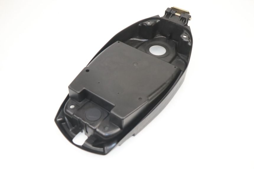 photo de COFFRE SELLE JM MOTORS VIPER 4T 50 (2015 - 2022) - Détail de la pièce