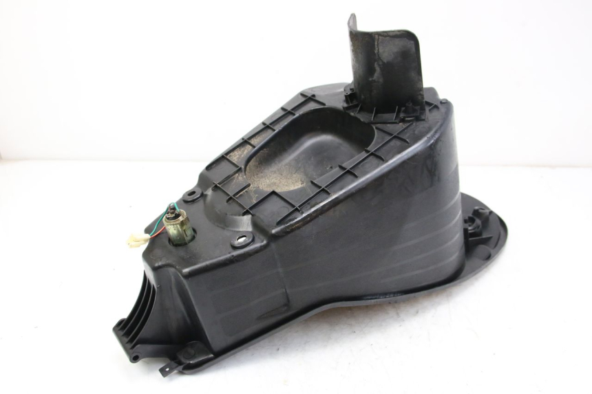 photo de COFFRE SELLE PEUGEOT VIVACITY NEW 2T 50 (2008 - 2017) - Gros plan technique